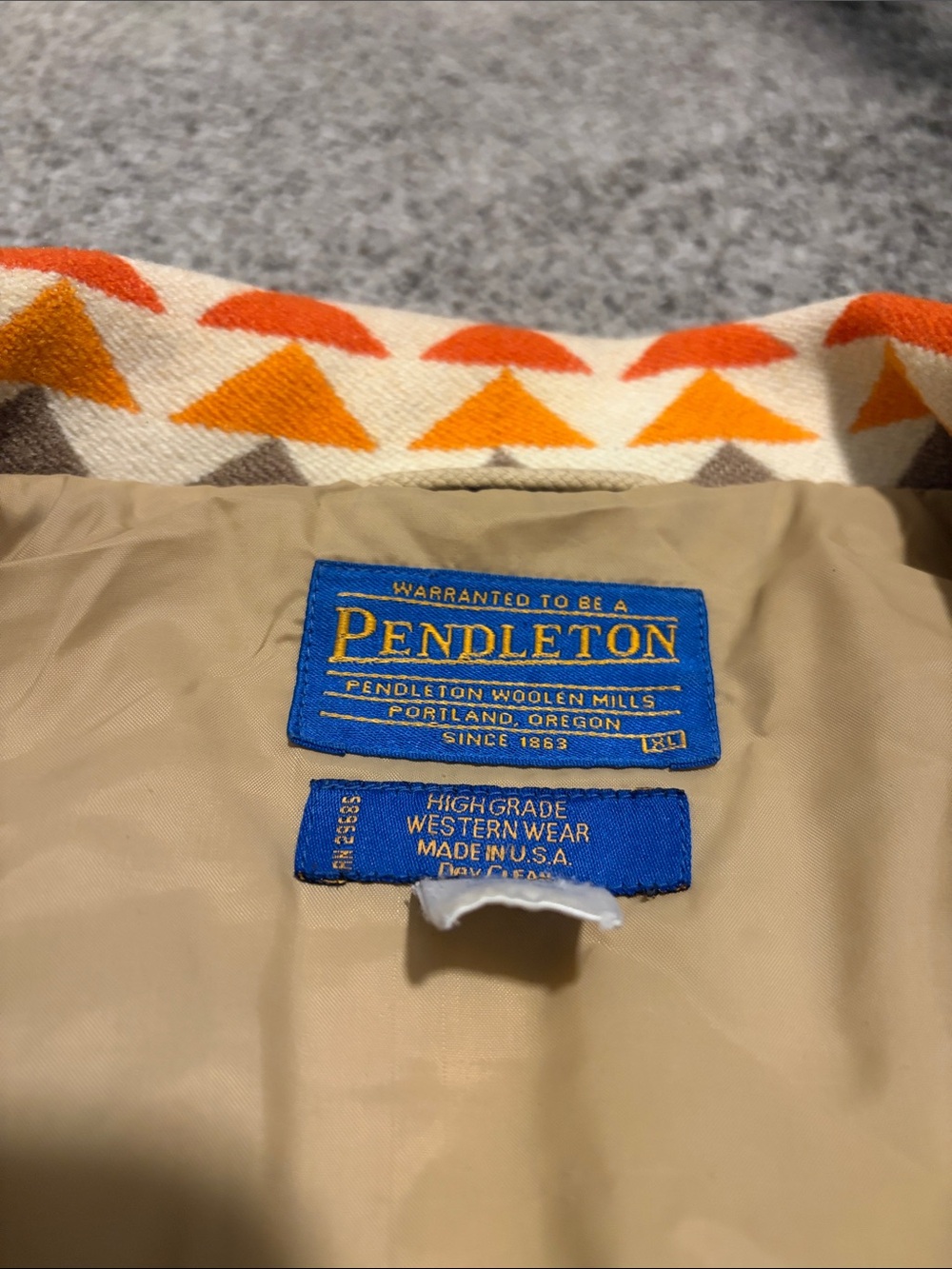 Pendleton Cream Wool Utility Jacket with Orange, Red & Tan Southwestern Print - Picture 2 of 5